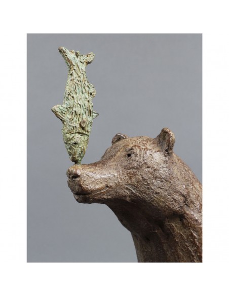 Sculpture de Sophie Verger La course au poisson en bronze, détail tête