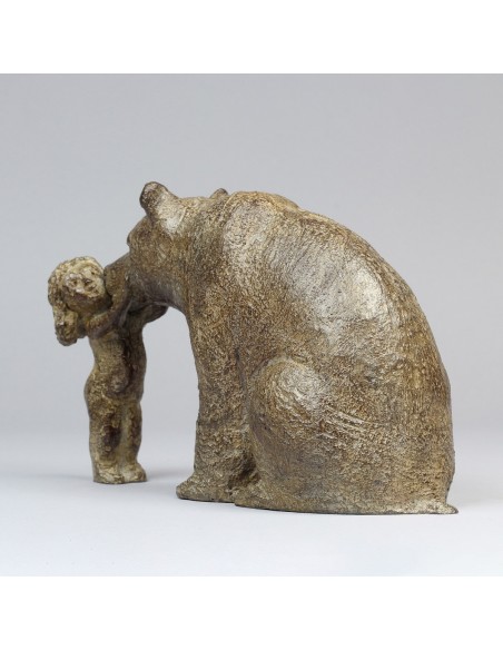 Sculpture de Sophie Verger Mon ours en bronze de dos