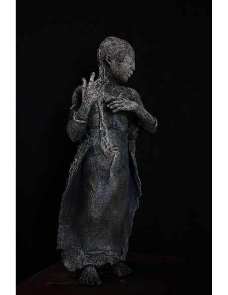 Sculpture de Evelyne Galinski Ora en bronze de profil