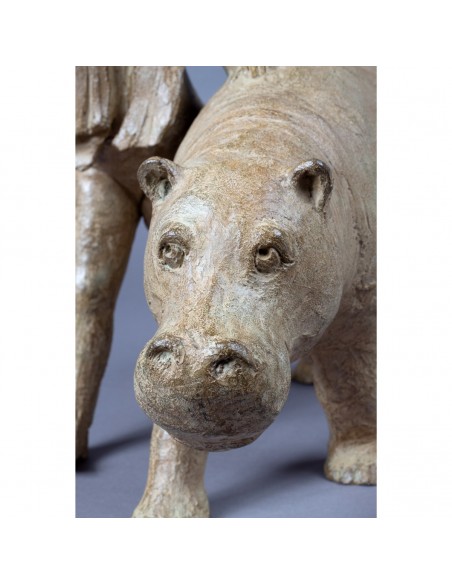 Sculpture de Sophie Verger La baignade en bronze, détail hippopotame